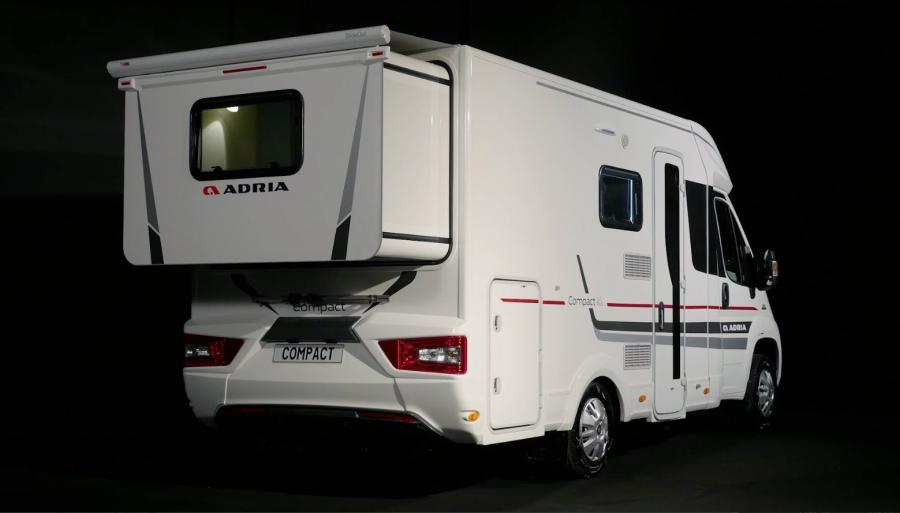  Adria Compact 2015 года  (фото 4 из 7)
